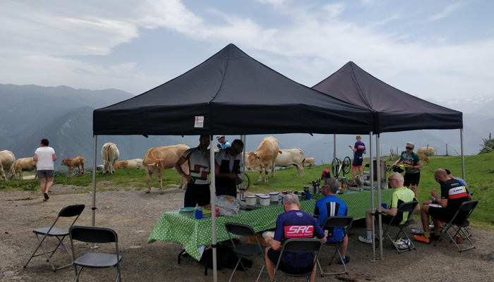 pyrenees cycling lunch