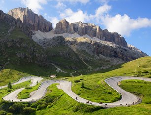 Cycling in the Dolomites – Classic Passes