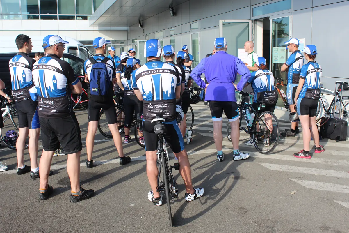 Dassault Systèmes charity riders in their Paris to London jerseys before the start